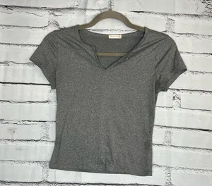 Heart Hips Gray Crop Cut Out T-Shirt V Neck Y2K SZ S Short Sleeve Top Fitted thumbnail 1