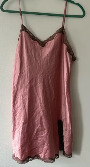 Victoria's Secret Pink Slip with Brown Lace Trim thumbnail 1