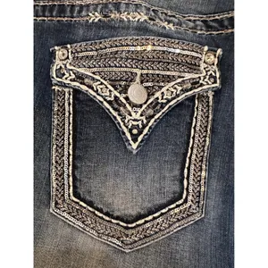 Vigoss The New York Bootcut Jeans Medium Wash Sequin Embroidered Flap Pocket 32 thumbnail 5