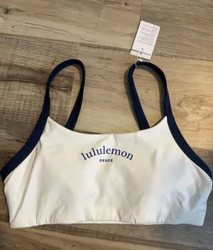 Lululemon Straight Strap Sport Bra B/C White/Club Blue M NWT thumbnail 1