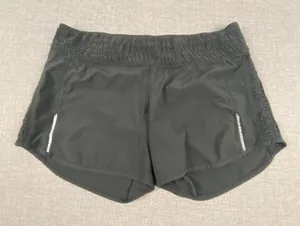 Lululemon Shorts Womens 8 Black 3 In Running Lined Elastic Waist Pockets thumbnail 1