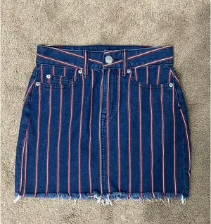 American Eagle Jean Skirt Mini High-Rise  thumbnail 2
