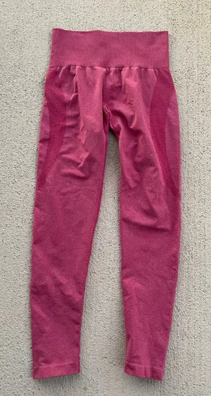 NVGTN Seamless High Waisted Leggings raspberry Medium Gym Activewear thumbnail 1