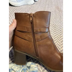 Frye & Co Italia Brown Ankle Boots Womens Size 9M Side Zip Block Heel Booties thumbnail 7
