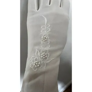 Vintage 1980s White/Ivory Unbranded Satin Beaded Floral Gloves XS S thumbnail 7