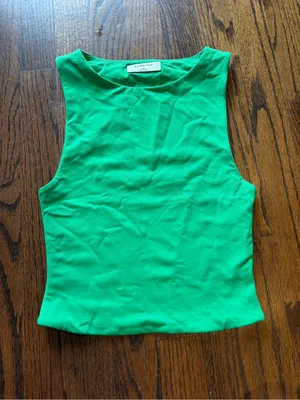 Aritzia Tank top thumbnail 2