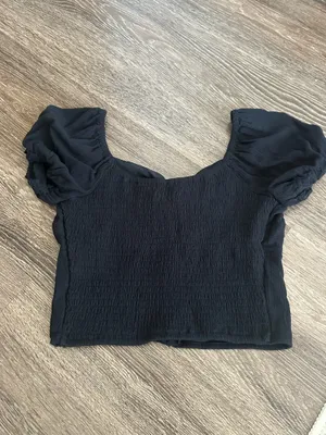 Hollister Black Top thumbnail 2