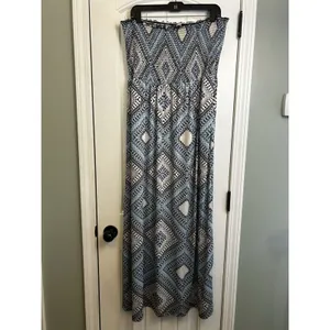 Cato XL Strapless Maxi Dress Blue Black Geometric Smocked Boho Stretch thumbnail 2