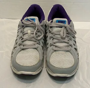 Nike Women’s Nike Dual Fusion Run 2 Gray Size 9.5 thumbnail 1