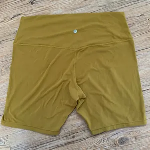 Lululemon Align shorts  thumbnail 2