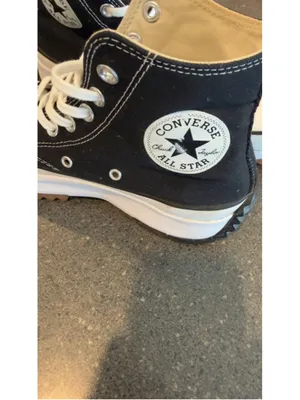 CONVERSE Run Star Hike High Top Sneakers Unisex 7 Black White Platform thumbnail 3