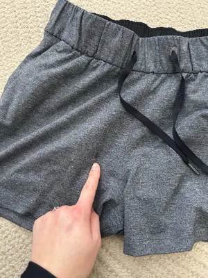 Lululemon shorts size 4 thumbnail 7