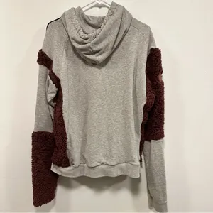 Carhartt sweatshirt! Burgundy custom-made Reworked sweatshirt women’s size large thumbnail 4