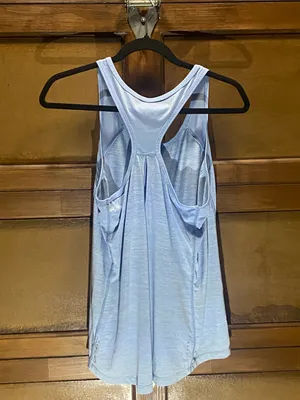 Layers Women’s Sky Blue Racerback Tank Top Sz Large thumbnail 3