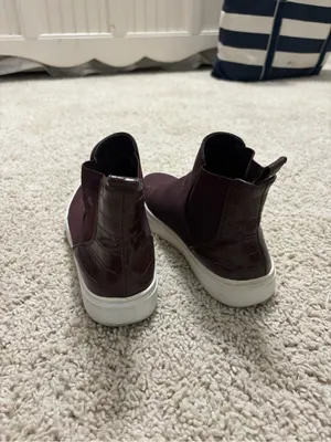 H&M Women’s Slip-On Sneakers in Burgundy/Maroon thumbnail 3