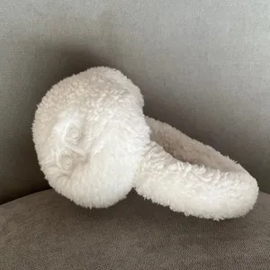 Alo Yoga Sherpa Ear Muffs Ivory thumbnail 5