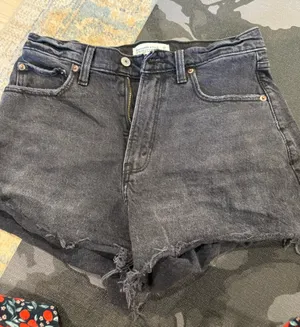 Abercrombie High-Rise Shorts Curve Love thumbnail 1