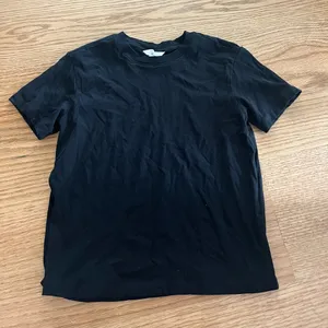 H&M mama nursing tee thumbnail 1