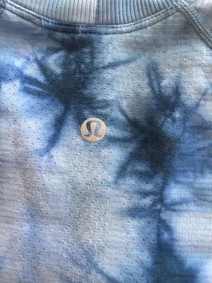 Blue Tie-Dye Lululemon Swiftly Tech thumbnail 3