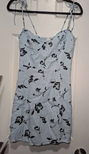 Aritzia wilfred light blue dress 6 thumbnail 1