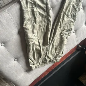 Free People Creme Cargo Carpenter Pant Size 2 thumbnail 3