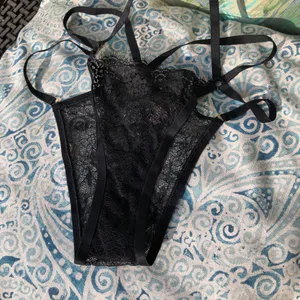 NEW Victoria's Secret Very Sexy Lace Black Strappy Teddy S thumbnail 5