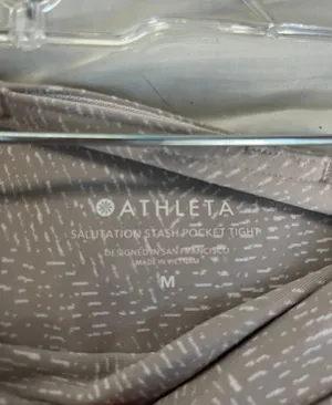 Athleta Salutation Pocket Leggings thumbnail 4