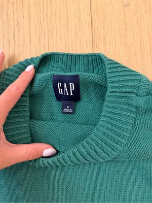 GAP Women's Teal Crewneck Sweater thumbnail 2