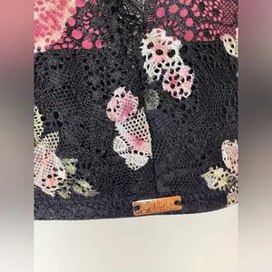Victoria's Secret NWOT Set of 2 Black‎ Floral Lace Bra 32C|Panties Size S thumbnail 5