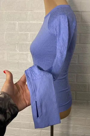 Ling Sleeve Sweater Size 6 thumbnail 6