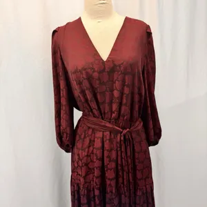 Banana Republic Floral Midi Dress L Tiered 3/4 Sleeve Dark Romantic Whimsigoth thumbnail 3