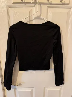 Black long sleeve thumbnail 2