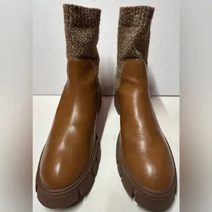 Universal Threads Keely Faux Leather Cognac Ankle Boots Knit Cuff Chunky Heel thumbnail 2