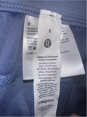 Women's Lululemon Jogger Pants Size 8 Blue thumbnail 4