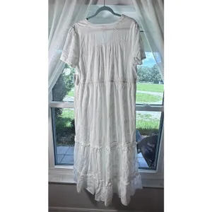 Torrid Festi Maxi Cotton Voile Crochet Detail Dress 1 White 14 16 Tiered Eyelet thumbnail 2
