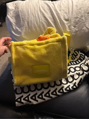 NWT Marc Jacob’s the terry small tote bag yellow thumbnail 7