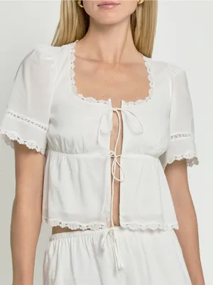 NWT kourt Emma Top size Medium M White tie front lace blouse Few Moda thumbnail 6