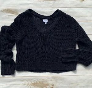 LA Hearts black loose chunky knit v neck cropped sweater fall winter minimalist thumbnail 1
