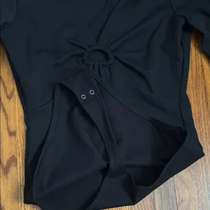 Abercrombie & Fitch Black Long Sleeve Tie Front Bodysuit thumbnail 4
