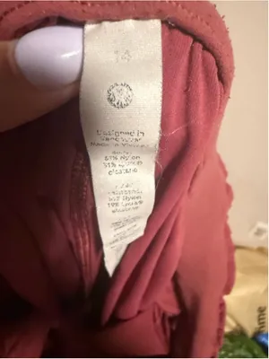 Lululemon Stretch Luxtreme High-Rise Jogger Mulled Wine- Size 14 thumbnail 8