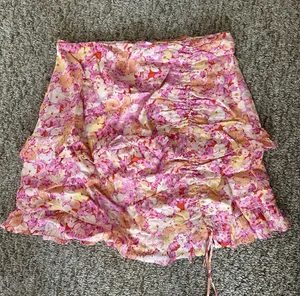 Lizard Thicket Skirt thumbnail 1