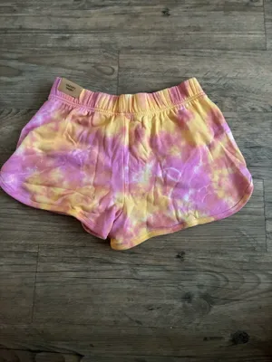 PINK Victoria’s Secret Varsity Tye Dye Shorts NWT thumbnail 3