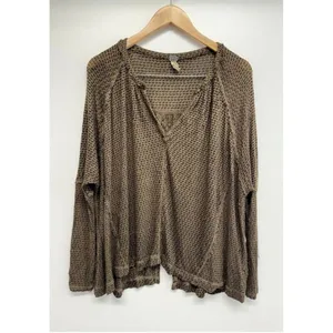 Free People We The Free Olive Green‎ Waffle Knit Split Back Thermal Top XS thumbnail 3