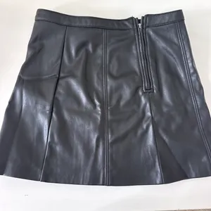 H & M Black faux leather pleated mini skirt thumbnail 2