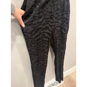 Good American Jumpsuit Women S Summer Boss Black‎ Jacquard Animal Print Mob Wife thumbnail 6