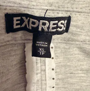 Express Light Grey Fitted Single Button Blazer Size XS - NWOT thumbnail 7