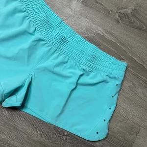 •UNDER ARMOUR• SHORTS thumbnail 2