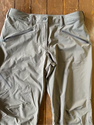 Salomon lightweight hiking pants or capris made with ActiLite fabric thumbnail 6
