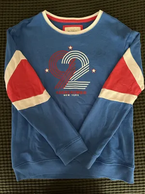 Abercrombie & Fitch Crewneck thumbnail 3