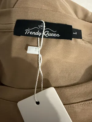 Trendy Queen Crewneck Long-Sleeve Tee in Tan thumbnail 4